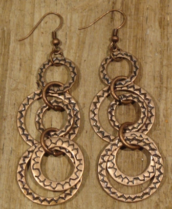 EARRING